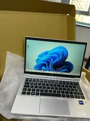 Laptop HP EliteBook 840 G8 8GB Intel Core I5 SSD 256GB