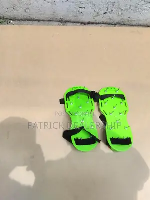 Expoxy Spike Shoes