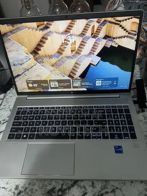 Laptop HP 630 32GB Intel Core I7 SSD 512GB