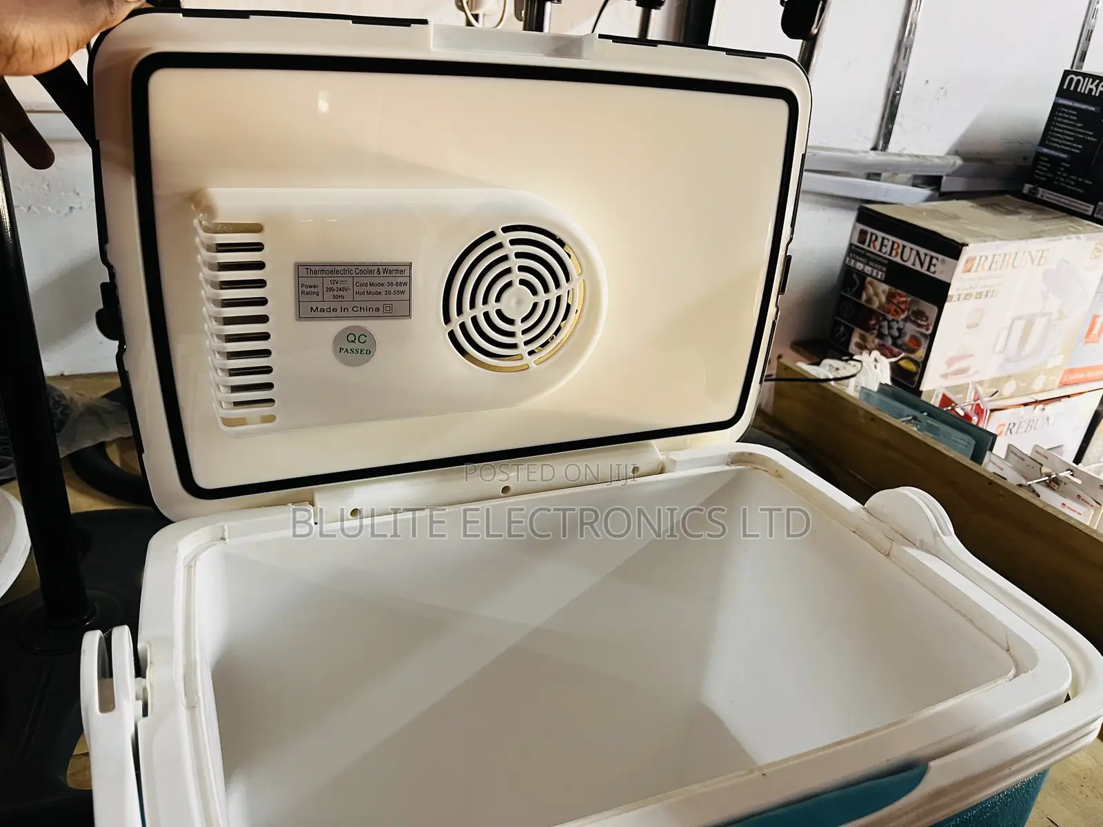 Pinnacle Electric Cooler Box