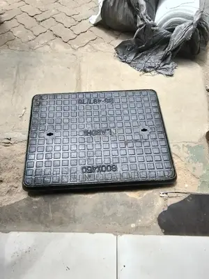 Heavy Duty Cast Manhole Cover 450mm*600mm