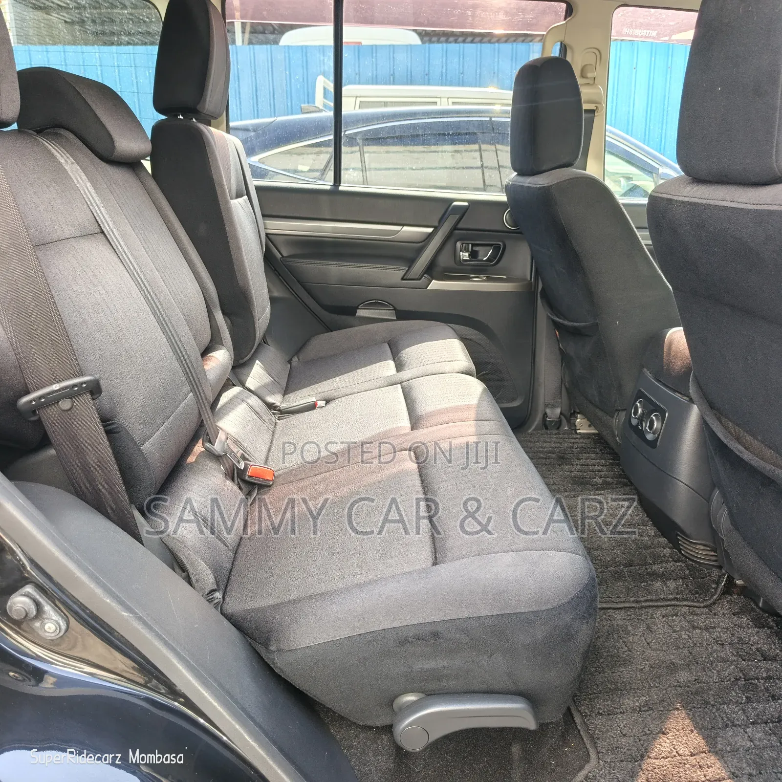 Mitsubishi Pajero 2018 Black