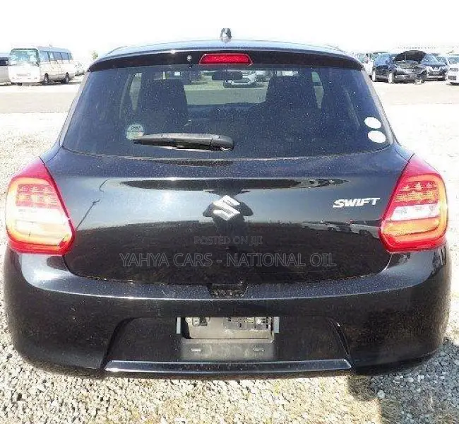 Suzuki Swift 2018 Black