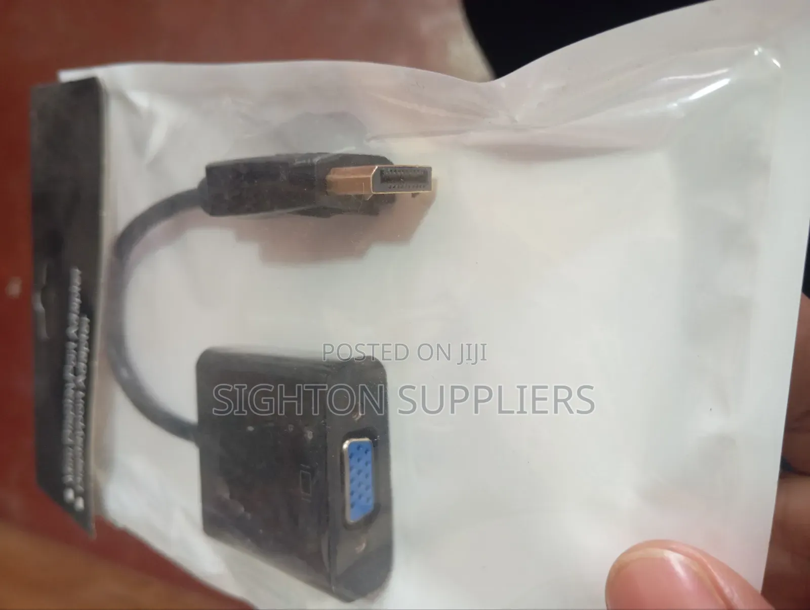 Display Port to Vga Port Adaptor