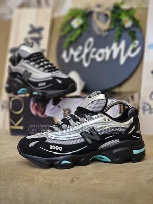 New Balance 1000 Unisex Sneakers