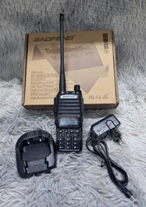 Baofeng Uv-82 Dual Band Handheld Transceiver Walkie Talkie - 8-10 Km