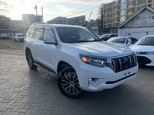 Toyota Land Cruiser Prado 2.7 2018 White