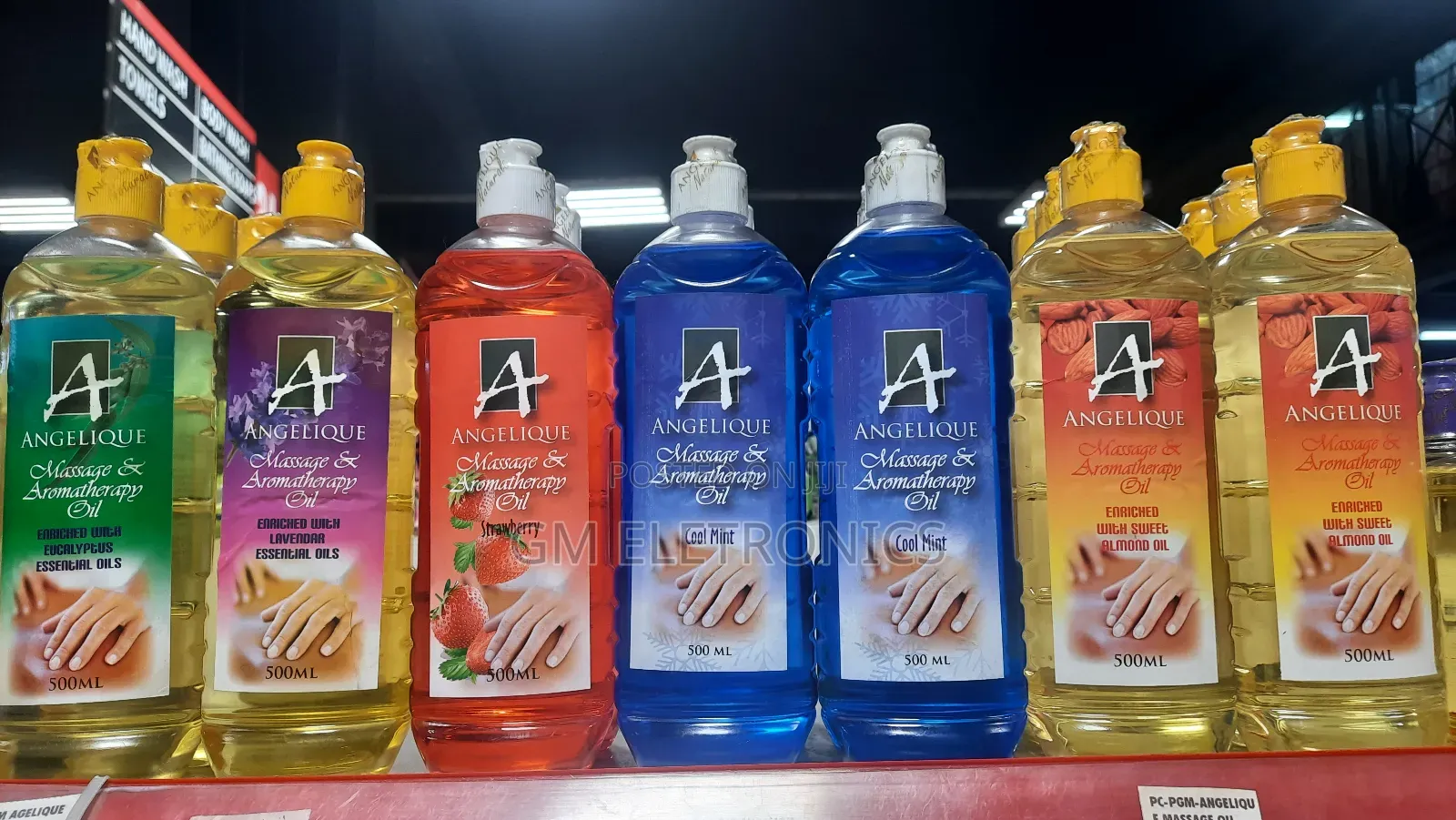 Body Massage Oil 500ml, Different Scent Available.