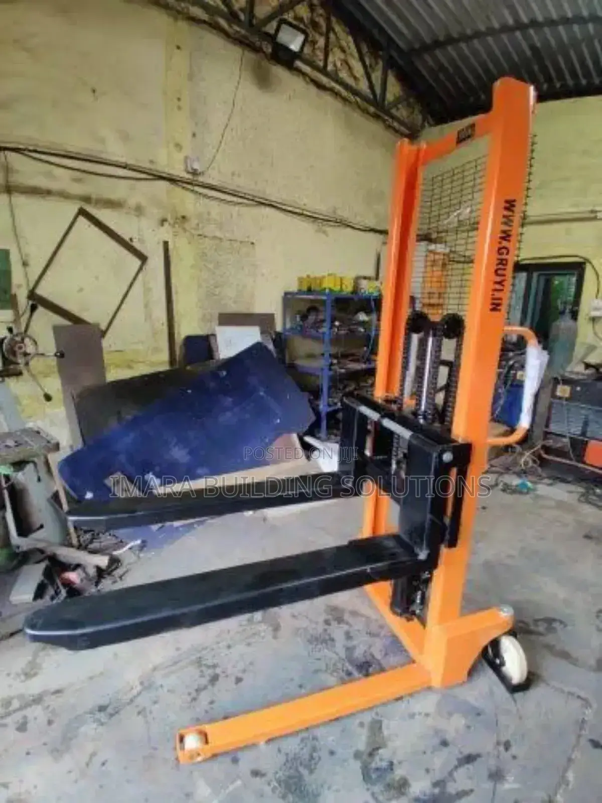 Multi-Purpose Hydraulic Manual Stacker – Warehouse Essential