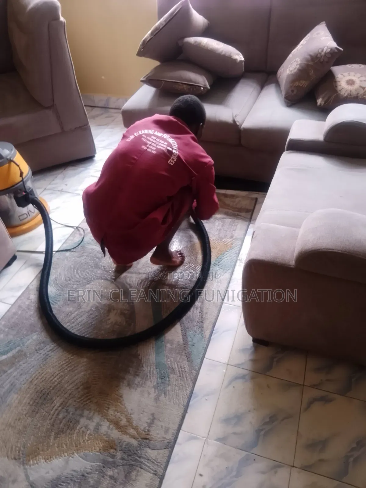 Official House Sofas Cleaning Services