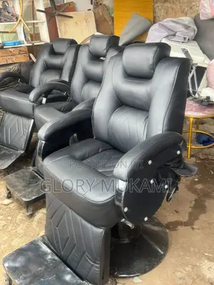 Kinyozi Barber Chairs