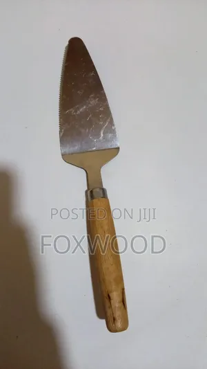 Wooden Triangle Cake Scoop 26*6cm