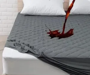 Noiseless Quilted Waterproof Mattress Covers for Bed Wetting Kids