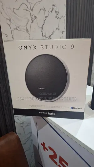 Harman Kardon Onyx Studio 9