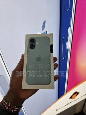 New Apple iPhone 16 128 GB Green