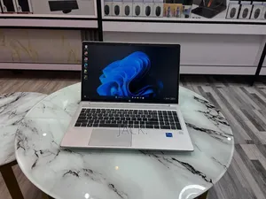 Laptop HP ProBook 450 G9 16GB Intel Core I7 SSD 512GB