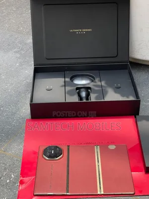 New Huawei Mate XT Ultimate Design 512 GB Red