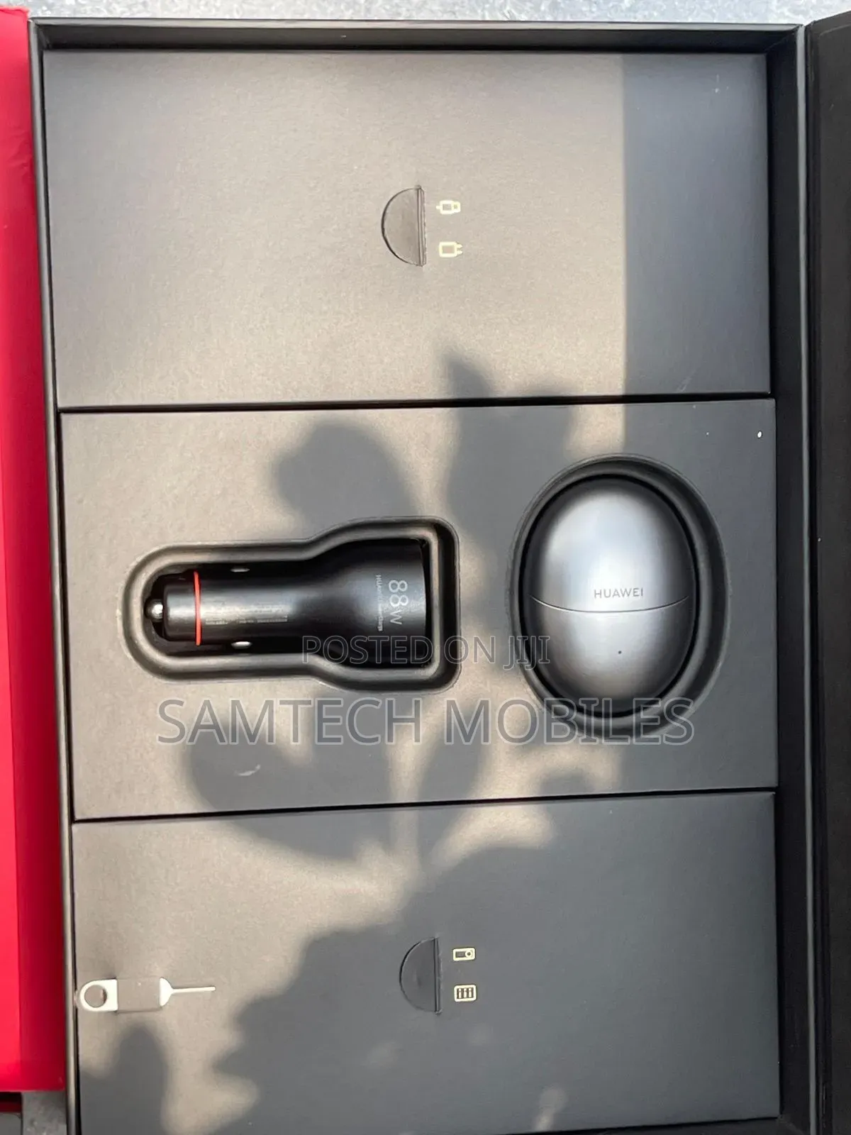 New Huawei Mate XT Ultimate Design 512 GB Red