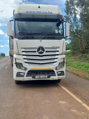 Highsided Trailer for Goods Delivery Available