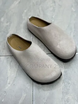 Quality Leather Unisex Sued Closed Crog Sandal Available