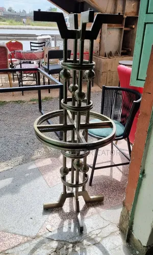 Restaurant Table Stands With Powder Coating.