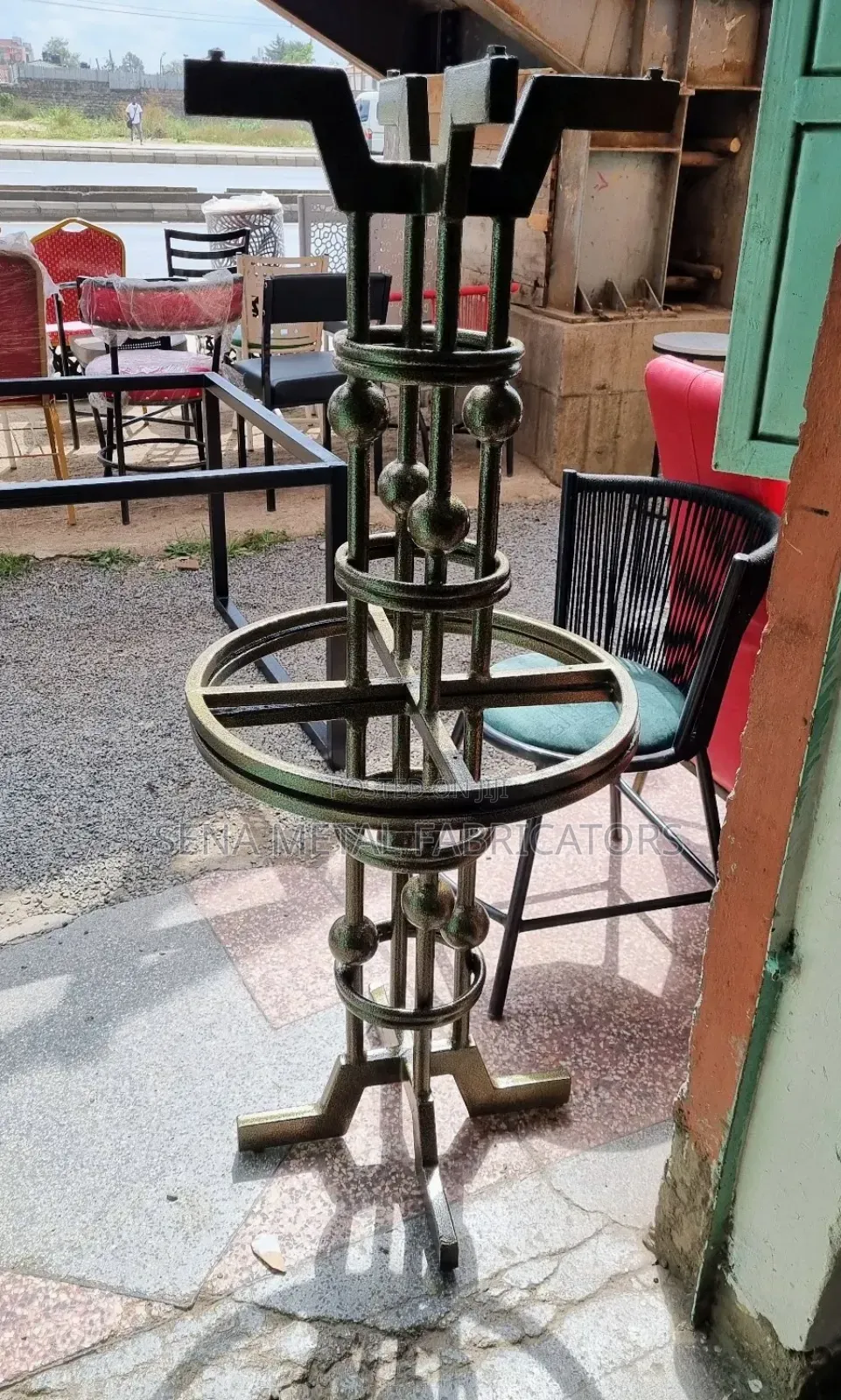 Restaurant Table Stands With Powder Coating.