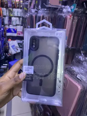 Telaso for iPhone Xs Max Magsafe Translucent Matte Case