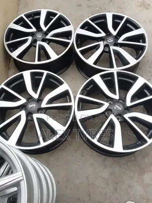 Size 19 Inches Nissan X Trail Rims Set