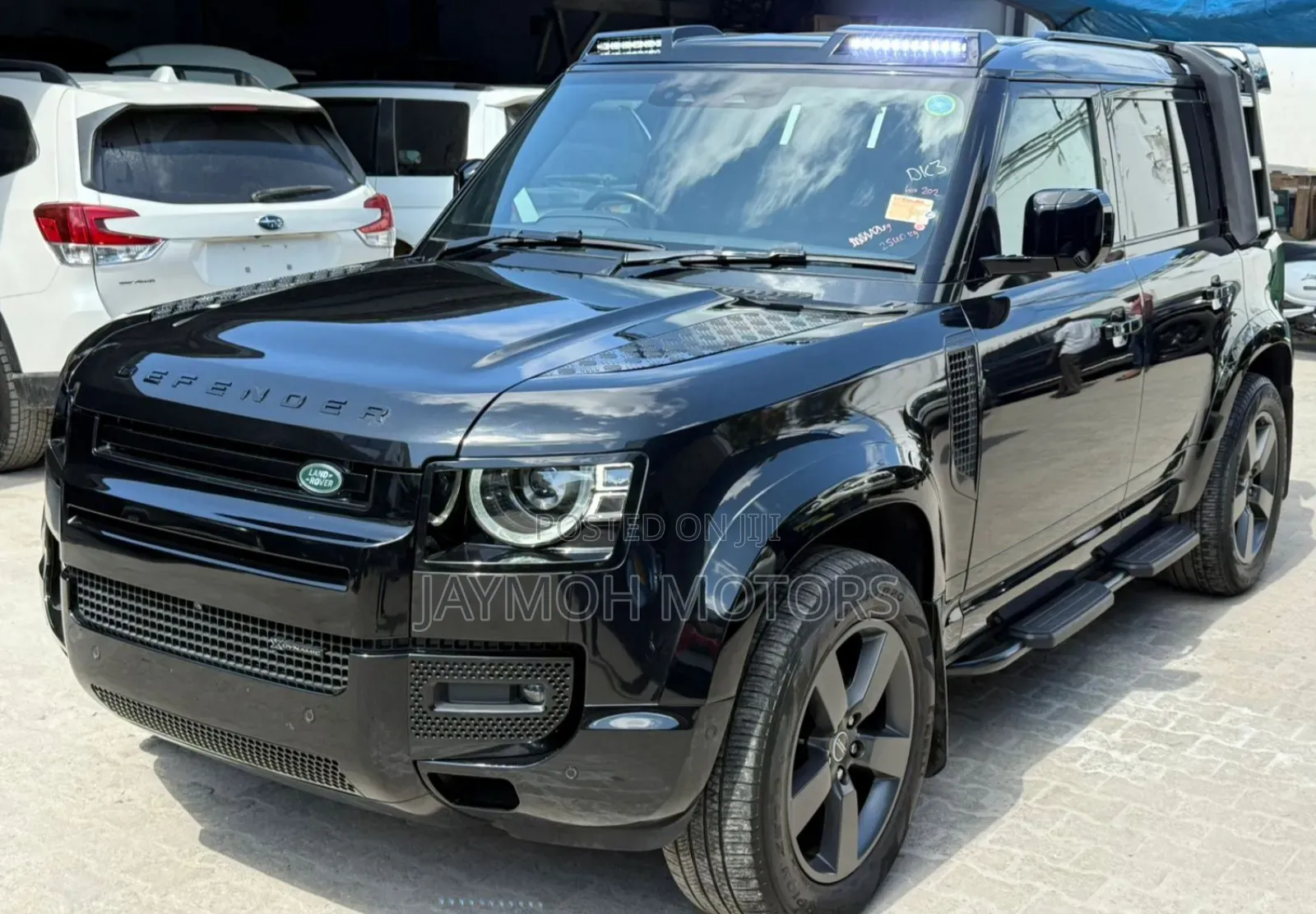 Land Rover Defender 2022 Black