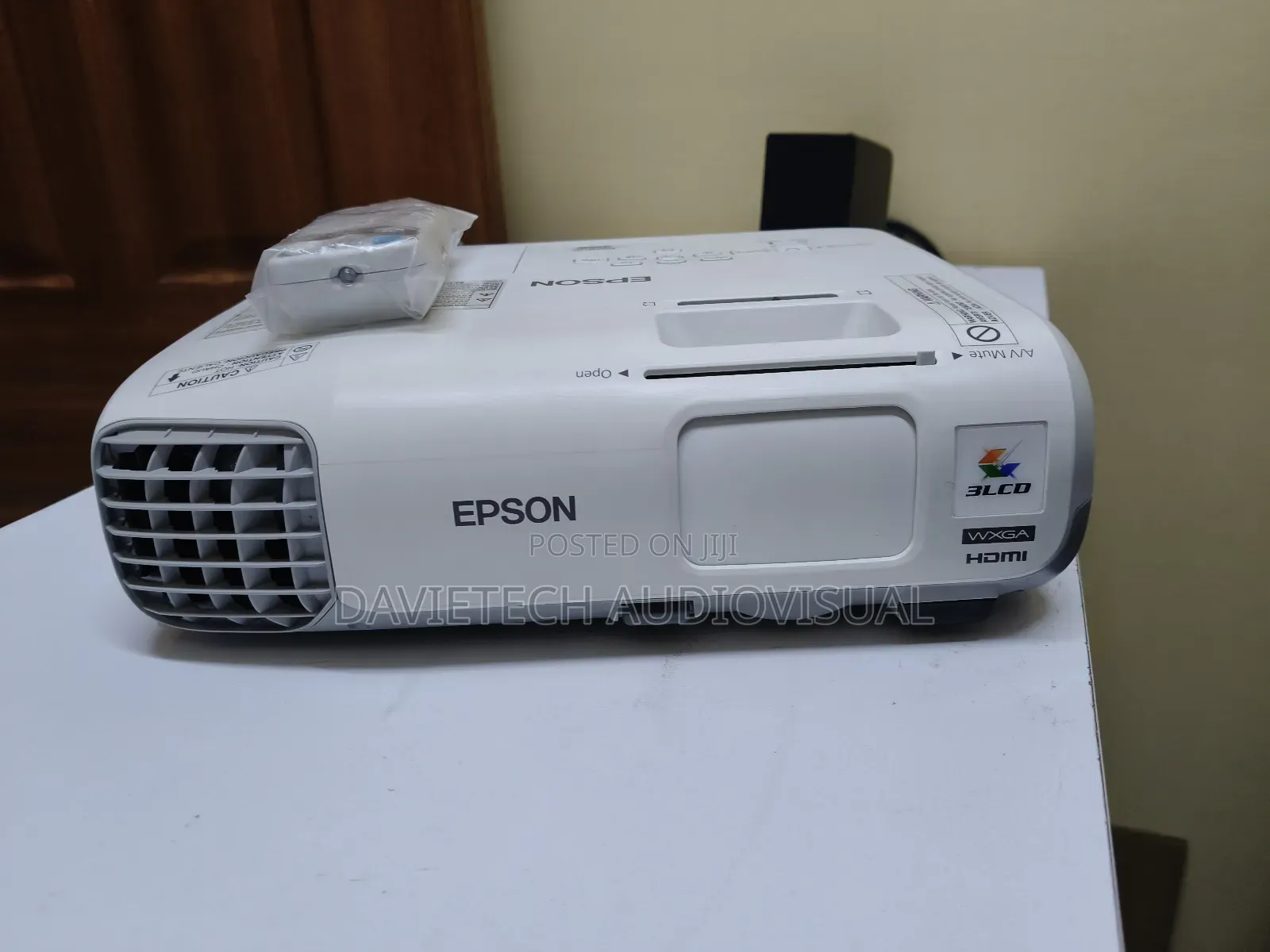##Epson Projector, Powerlite 955w#