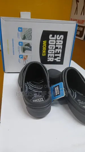 Safety Jogger Kitchen Crocs