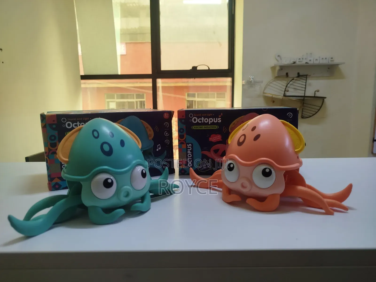 Rechargeable Crawling Octopus Toy