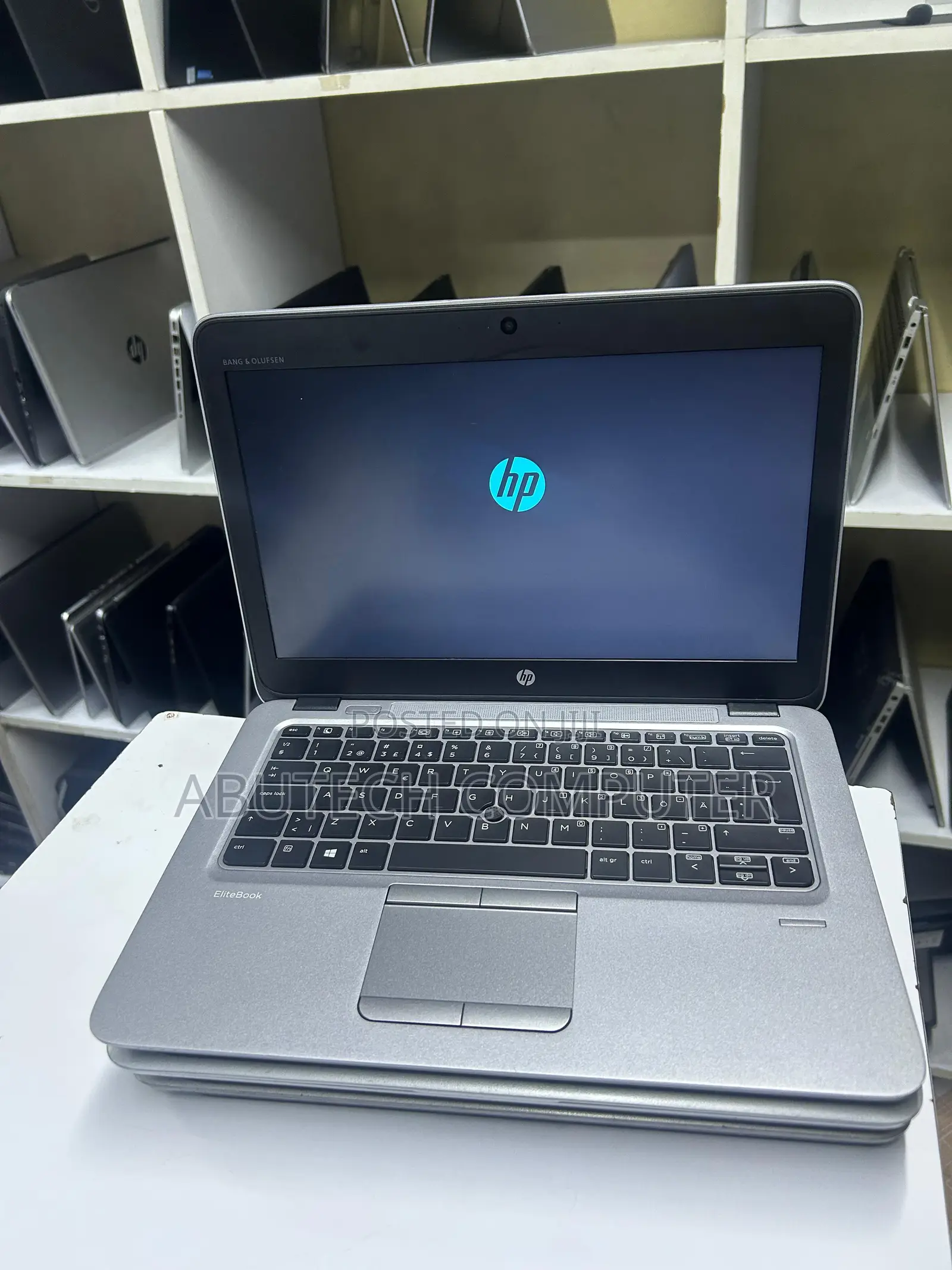 Laptop HP EliteBook 820 G3 8GB Intel Core I5 SSD 256GB