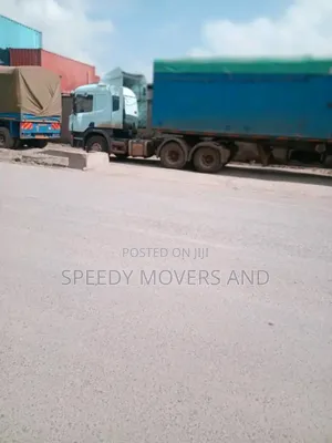 Transit Trailers for Goods Transportation