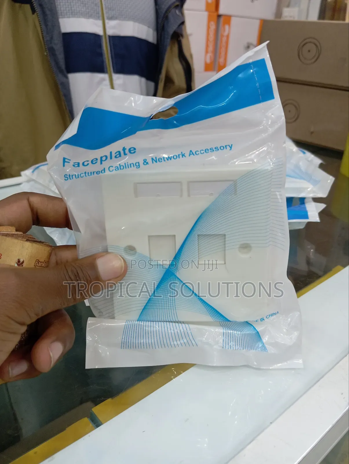 Double Face Plate Available