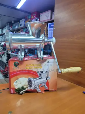 M22 Manual Meat Mincer