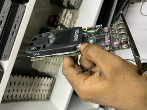 Quadro P620 2 Gb Graphics