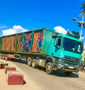 Boxbody Trailers for Goods Delivery and Logistics Are Available