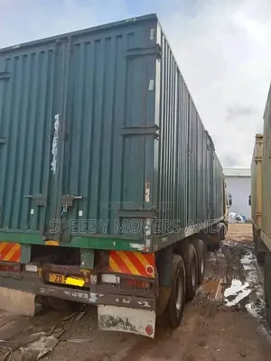 Boxbody/Containerised Trailers Available for Load Delivery