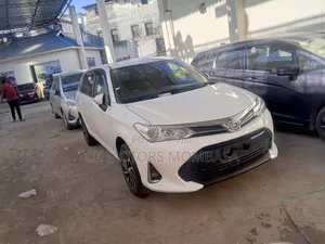 Toyota Corolla Fielder 1.5 Petrol AWD 2018 Pearl
