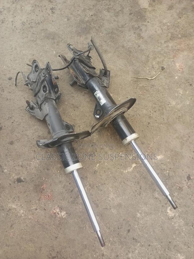 Nissan Serena Front Shocks. - main view