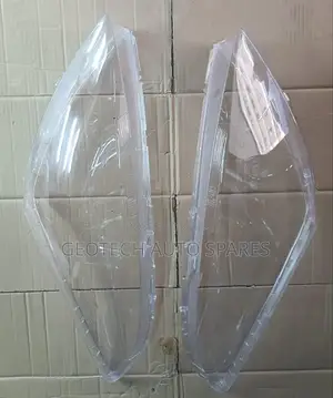 Suzuki Swift Headlight Lens