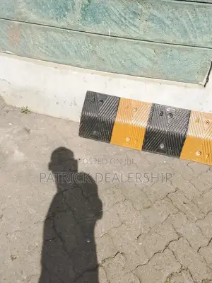 Speed Cushions/Speed Bumps