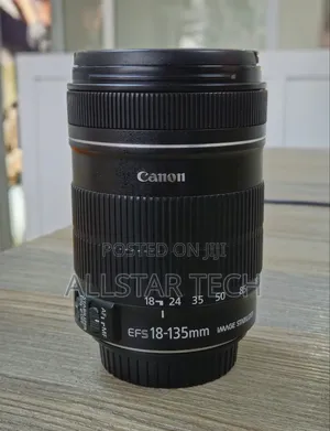 Canon Ef-S 18-135mm F/3.5-5.6 Is Lens (Very Clean)