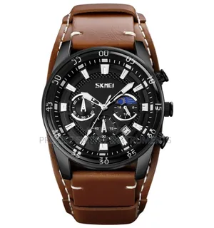 Brown Leather Strap Classic Mens Watch