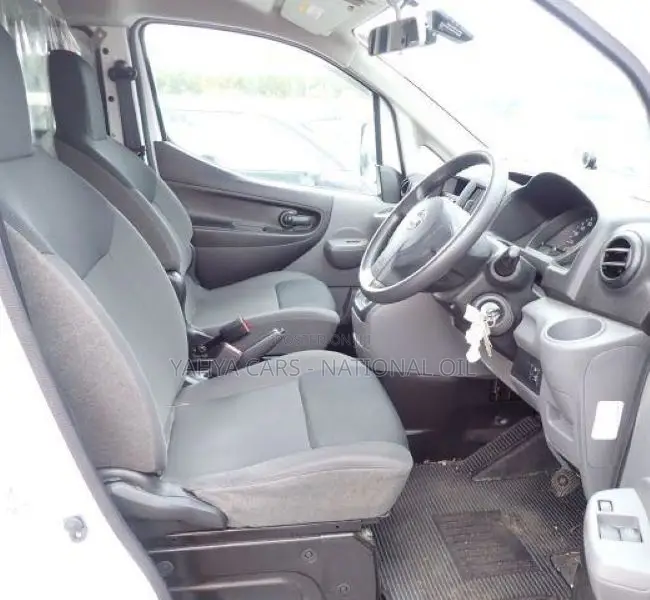 Nissan Vanette 2018 White