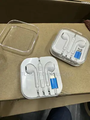 iPhone Lightning Earphones