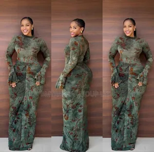 Elegant Long Sleeve Bodycon Maxi Dress – Floral Print Ruched Design