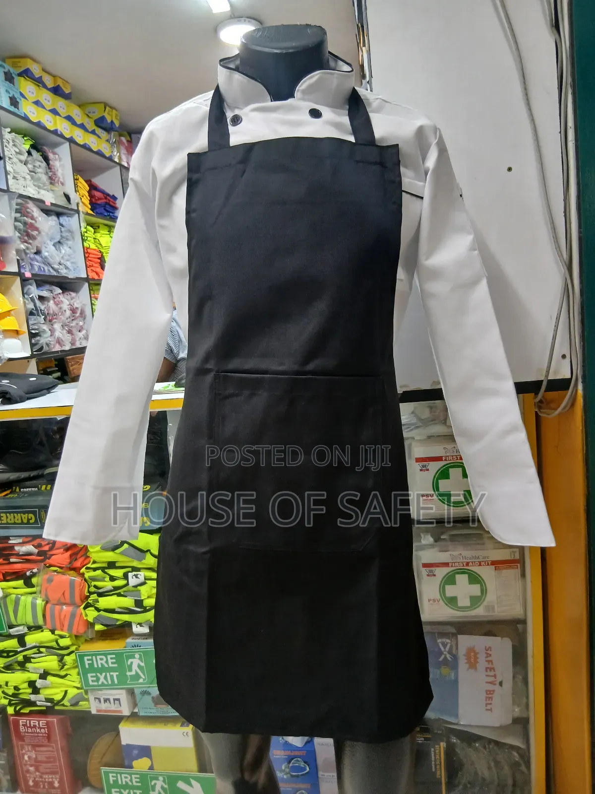 Unique Style in Kitchen Full Set