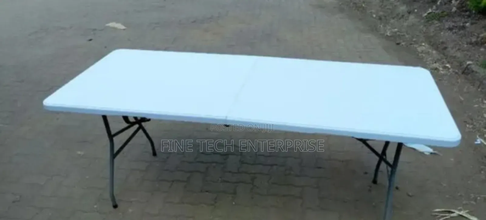 White Foldable Table ✔
